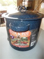 12 Quart Blue Granite Ware Stock Pot - Unused