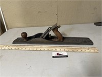 Bailey number eight wood plane