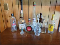 9 pcs vintage liquor bottles and decanters