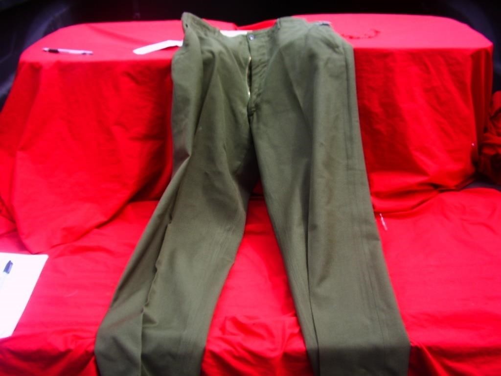 UP31 - MILITARY TROUSER --R C A C  SIZE 36 W X 31