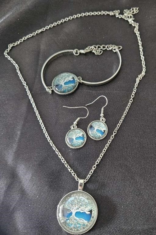 4 pc jewelry set