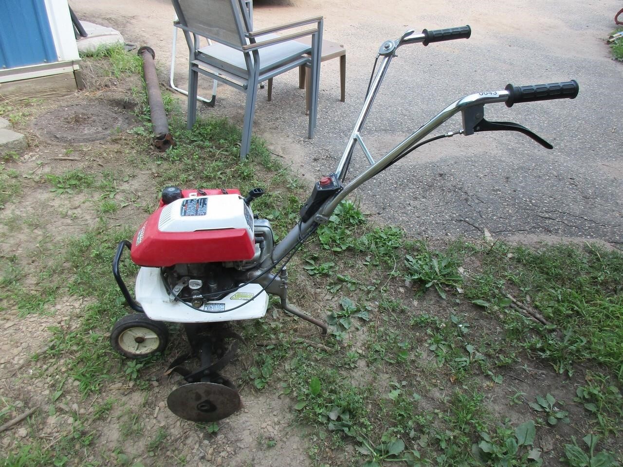 Honda tiller runs