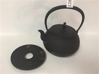 Japanese Cast Iron Kettle w/Stand - 9" Tall