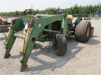 Project John Deere 2640 With Forklift