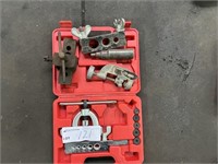3 Flaring Tool Kits & Manual Pipe Cutter