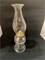 Glass oil lamp with chimney