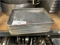 LOT - 1/4 SHEET PANS