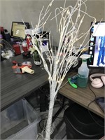 LED Branched Out Winter Tree Holiday Decor, White