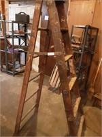 Wood Step Ladder - 6 foot