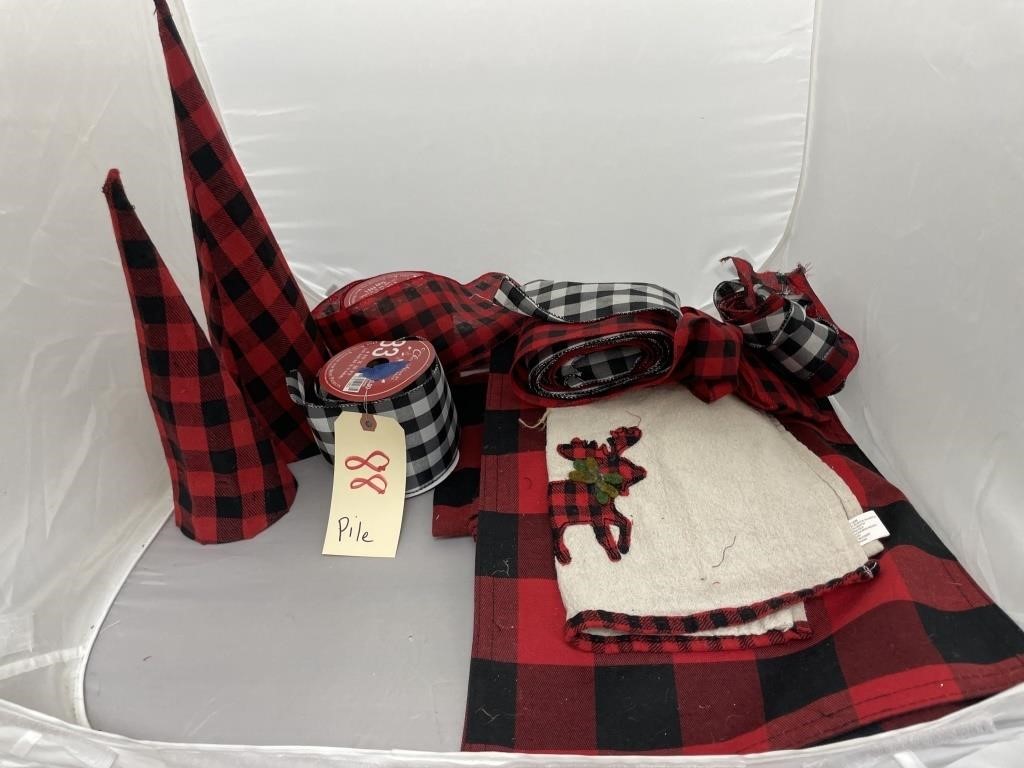 Gingham Christmas Supplies