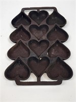 Heavy Cast Iron Heart Muffin Pan