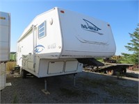 Mako camping trailer, fifth wheel, as is,