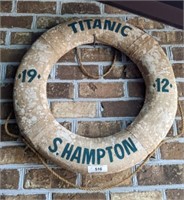 TITANIC S HAMPTON REPLICA LIFE RING