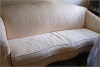 KEY CITY CREAM COLOR COUCH