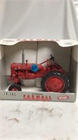 Farmall super-AV tractor 1993 collectors edition