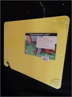 New SAFE T GRIP POULTRY CUTTING BOARD 15