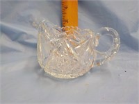 Cutglass creamer may find flakes