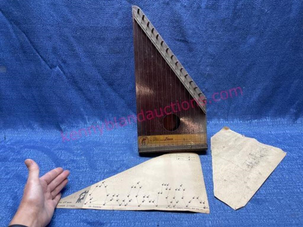1950s The 3rd Man Junior Zither instrument