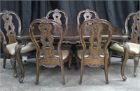 INCREDIBLE PULASKI TABLE AND 6 CHAIRS DINING SET