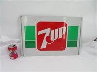 Affiche vintage en métal 7up