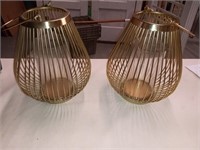Lanterns with container