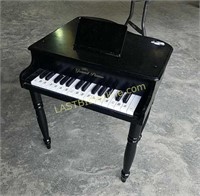 First Act Grand Piano - pint size