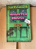 Pierkowski Haunted House Pop-Up Books