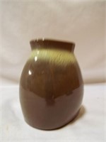 Tamac Pottery Frosty Fudge Free Form Vase