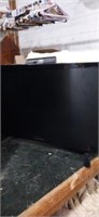 Insignia 19in lcd TV with remote