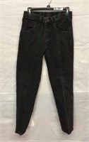 R7) Wrangler jeans 29 x 32, like new