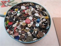 Tin with Vintage Buttons