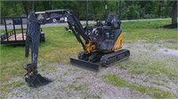 2010 DEERE 17D Excavator