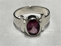 925 Silver Oval Purple Cut Stone Ring, size 7