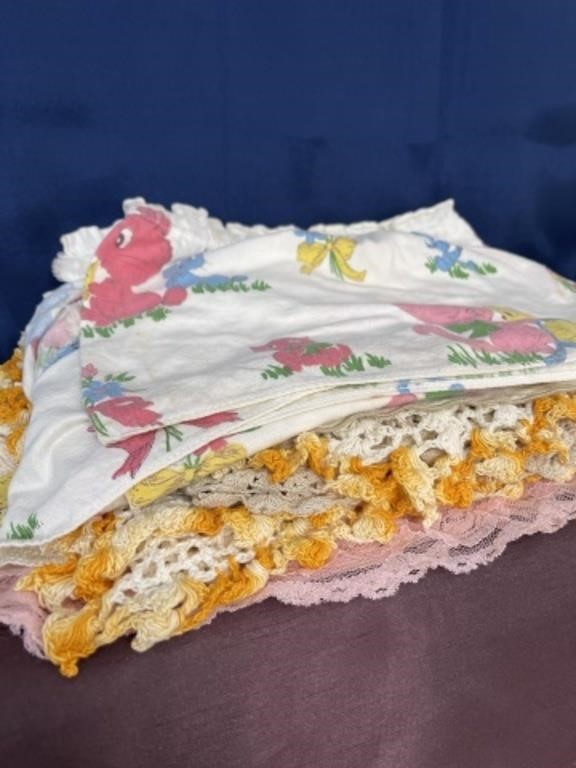 Vintage linen lot doilies table runners child’s