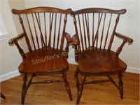 2 Pennsylvania House comb back windsor chairs
