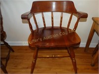 Wood captain's chair