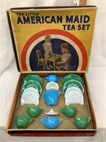 Akro Agate “The Little American Maid Tea Set in