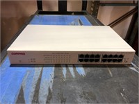 Compaq HB 3230 - hub - 16 ports