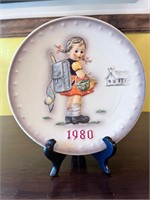 Vintage Hummel 1980 Annual Plate School Girl Plate
