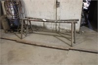 2 - 81" stands & Metal Tubing