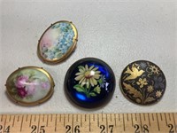 4 vintage pins