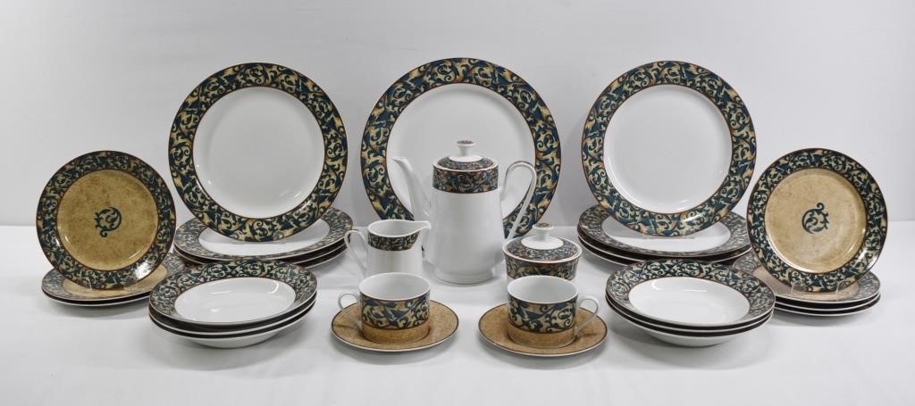 29pc Connoisseur Versailles China Set