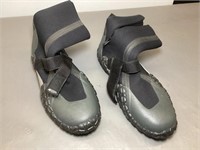 Wetsuit boots