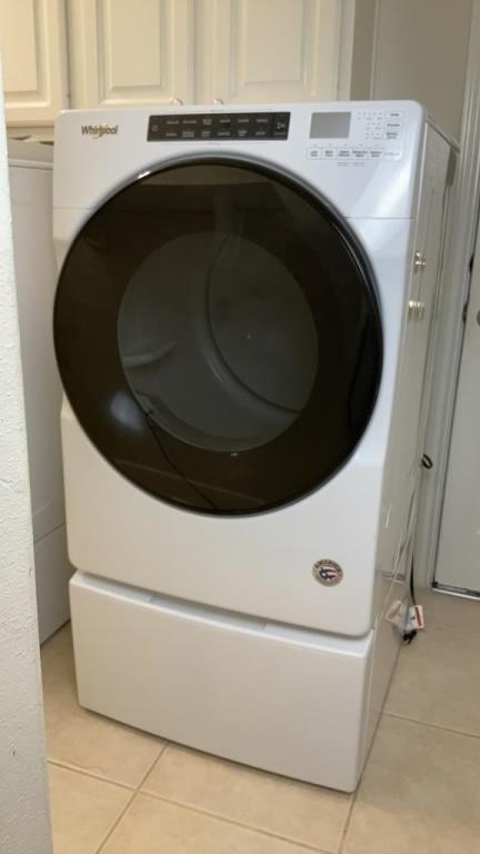 Whirlpool Duet Gas Dryer & Storage Pedestal