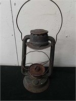 Vintage 13.5 in hamlight gas Lantern no glass is