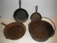 Lodge Cast Iron  Dutch Oven and 3 Cast Frying