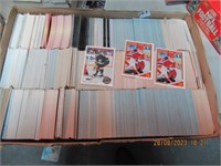 16" x 12" Tray of Hockey Cards