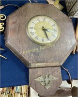 VINTAGE ELECTRIC WALL CLOCK - EAGLE DECOR