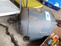 Large electric motor (used - condition UNKNOWN)