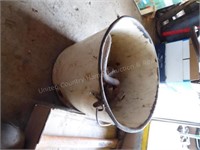 Pail w/ misc. chain parts & pulley